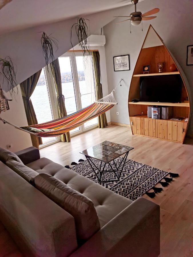 Gardos Riverview Белград Екстериор снимка