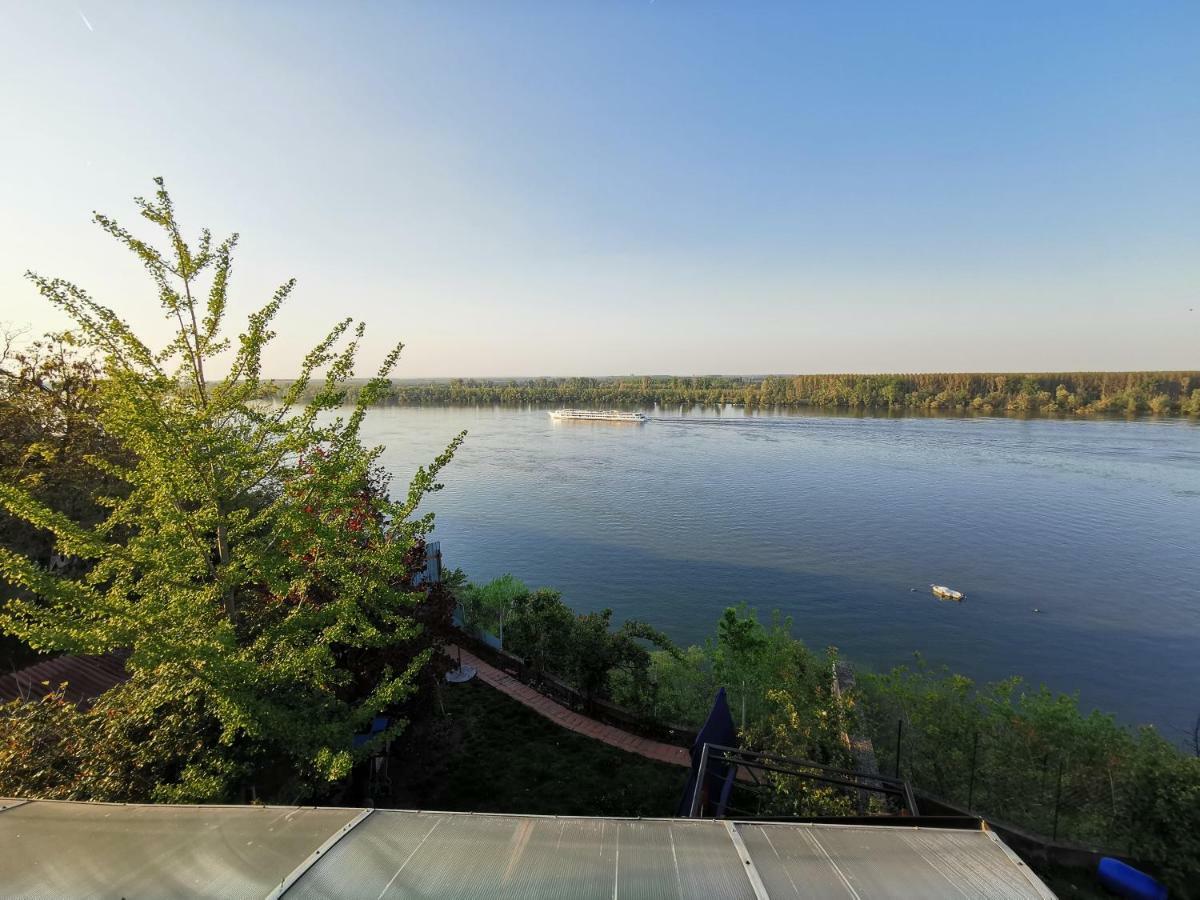 Gardos Riverview Белград Екстериор снимка